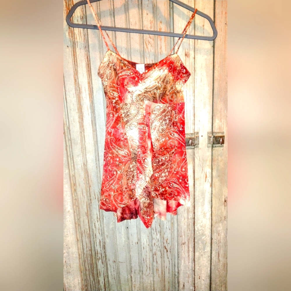 Women's tye dye summer top